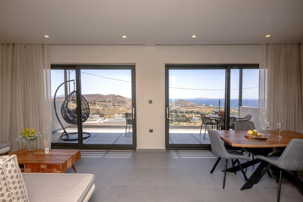 Pearl Suites And Villa Tinos Exterior photo