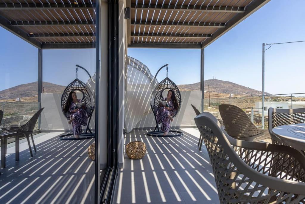 Pearl Suites And Villa Tinos Exterior photo